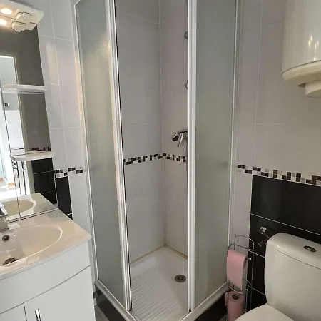 Apartment T2 Centre-ville Avec Climatisation, Proche Plage, 4 Pers - Fr-1-701-28 Valras-Plage